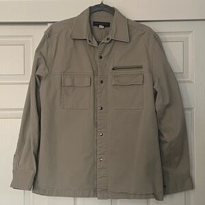 Banana Republic Men’s Heavy Shirt Size Medium Khaki
